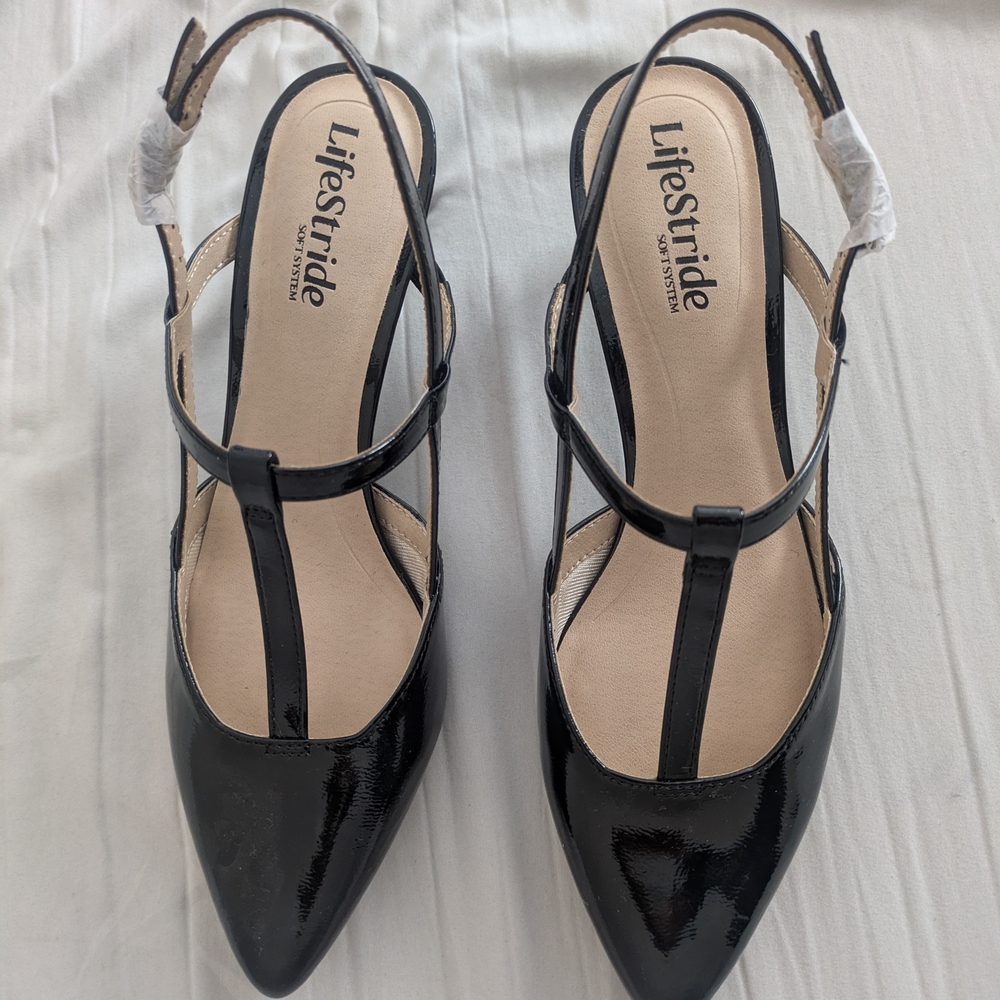 Life Stride Black Patent T-Strap Heels